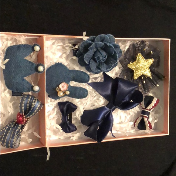 Hair Accessories - Picture 4 of 5